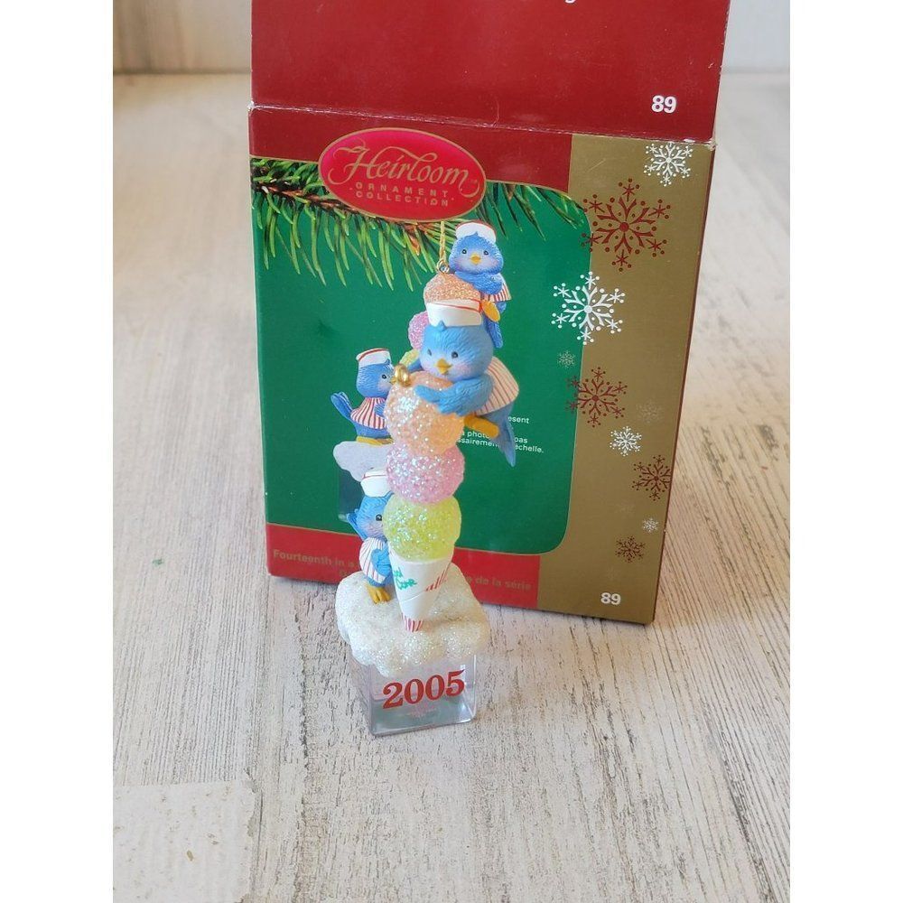 Heirloom Ice Pals ornament bird snow cone Xmas glitter